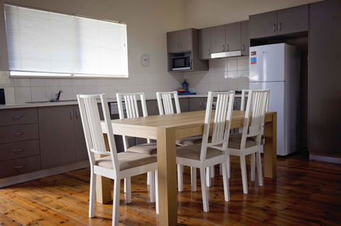 Hopetoun Motel & Chalet Village - Accommodation Noosa 7