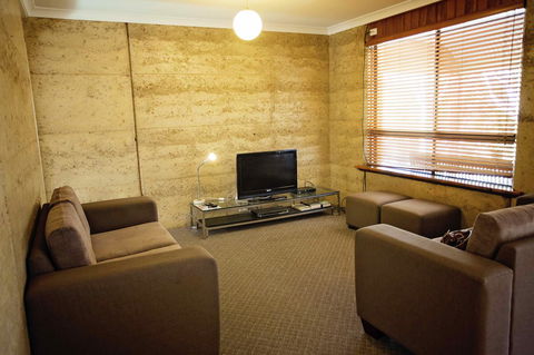 Hopetoun Motel & Chalet Village - Accommodation Noosa 41