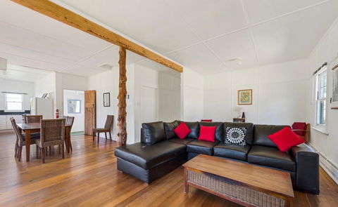 Giants Table And Cottages - Accommodation Noosa 9
