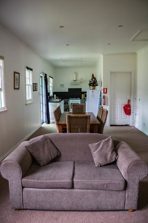 Giants Table And Cottages - Accommodation Noosa 5