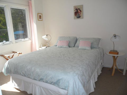 Anchorage Waterfront Retreat - Accommodation Noosa 15