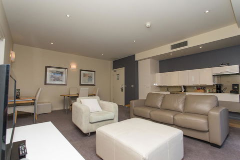 Peppers Seaport Hotel - Accommodation Noosa 40