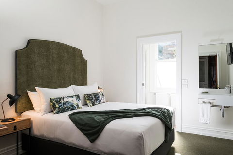 The Florance - Accommodation Noosa 36