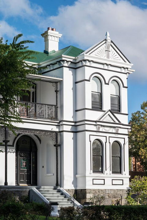 The Florance - Accommodation Noosa 2