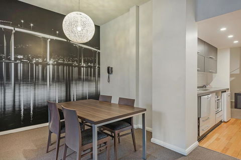 Mantra One Sandy Bay Road - Accommodation Noosa 19