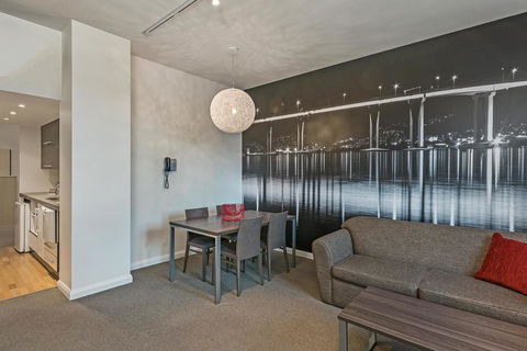 Mantra One Sandy Bay Road - Accommodation Noosa 8