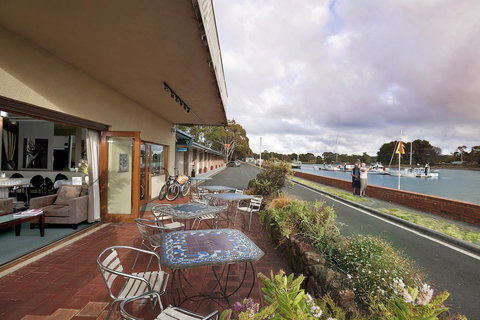 The Waterfront Wynyard - Accommodation Noosa 3