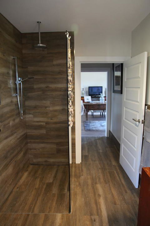The WeareHouse In Deloraine - Accommodation Noosa 35