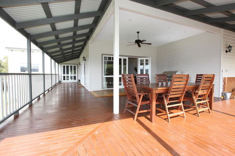 House On The Hill Bed And Breakfast - Accommodation Noosa 40