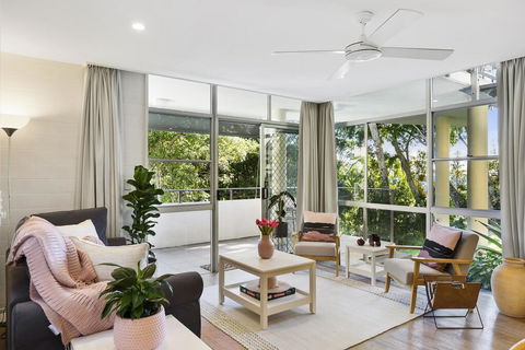 Noosa Heads Beach Comfort - Unit 3 Yaringa, 29 Noosa Drive - Accommodation Noosa 0