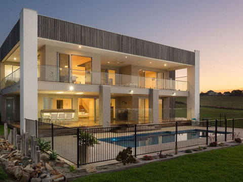 Ocean Breeze - Accommodation Noosa 1