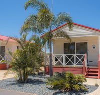 Outback Oasis Caravan Park - Accommodation Noosa
