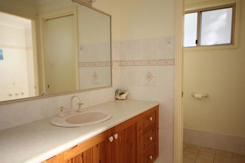 Pacific Breeze - 118 Camden Head Rd Dunbogan - Accommodation Noosa 1