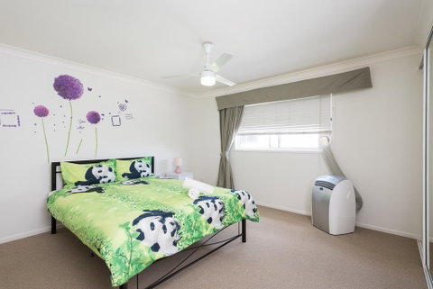 Panda Holiday -Close Mountain Ocean Pet Friendly - Accommodation Noosa 0