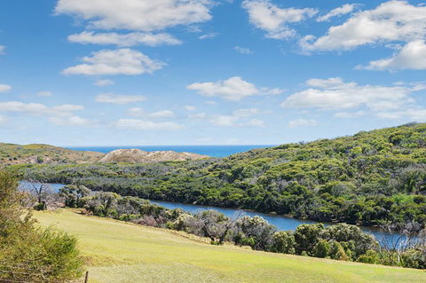 Pearl River Houses - Accommodation Noosa 1