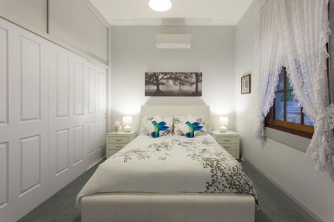 Rawson's Retreat - Five Bedroom Home - Walk CBD - Includes Breakfast - Accommodation Noosa 1