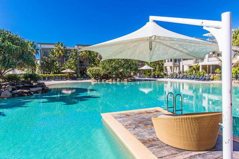 RESORT & SPA 2306/07 OCEAN GLIMPSES - Accommodation Noosa 0