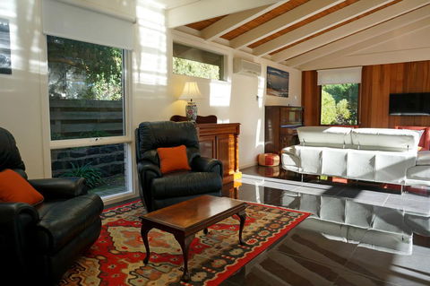 Rip Tide - Accommodation Noosa 3