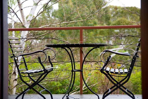 Romantic Treehouse Getaway - Accommodation Noosa 2