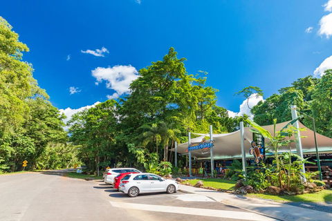 Safari Lodge - Accommodation Noosa 1