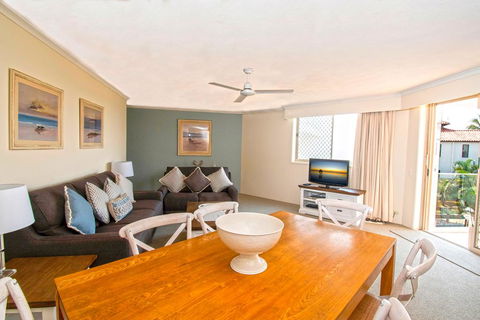 Sandcastles On Currumbin Beach - Accommodation Noosa 3