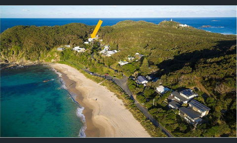 Seal Rocks Beach House ....Sugarloaf - Accommodation Noosa 1