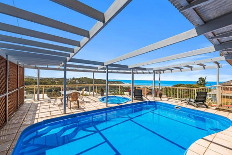 Seascape At Diggers Beach - Accommodation Noosa 0