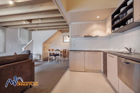 Shiraz - Accommodation Noosa 3