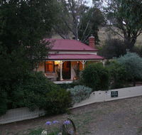 Sinnamons Cottage - Accommodation Noosa