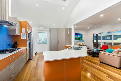 Slipstream By The Sea - Accommodation Noosa 2