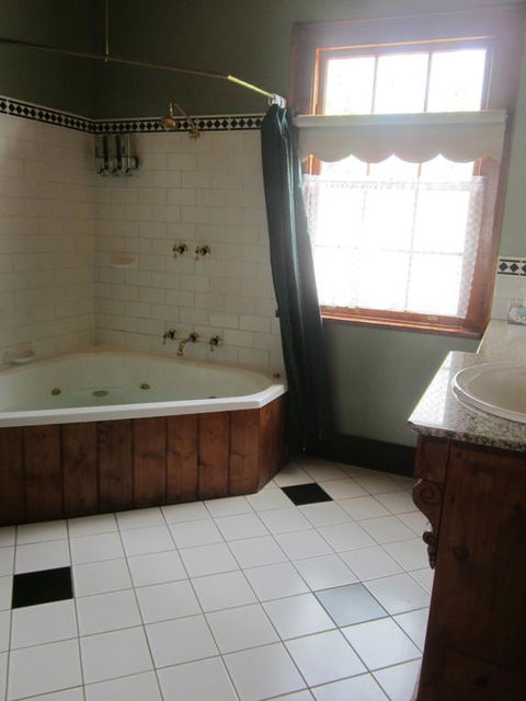 Sorell Barracks - Accommodation Noosa 3