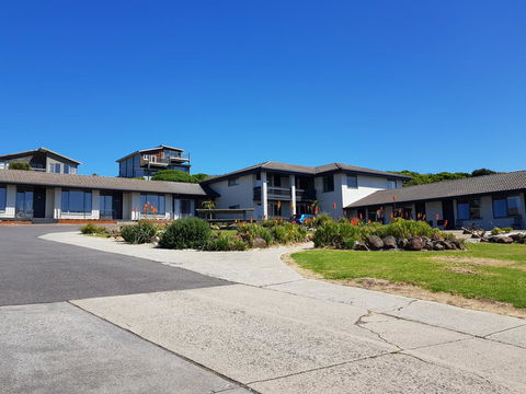 Southern Ocean Motor Inn - Accommodation Noosa 1