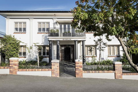 Spicers Balfour Hotel - Accommodation Noosa 2