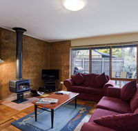Split Point Cottages - Accommodation Noosa