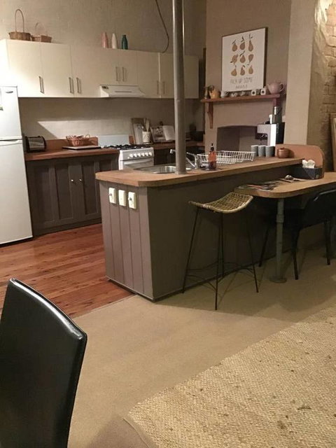 Stanton House, Central,Pets Welcome,Free WiFi&Breakfast! - Accommodation Noosa 3