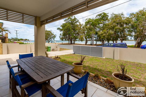 Stunning Waterfront Home With Pool - Sylvan Beach Esp, Bellara - Accommodation Noosa 0