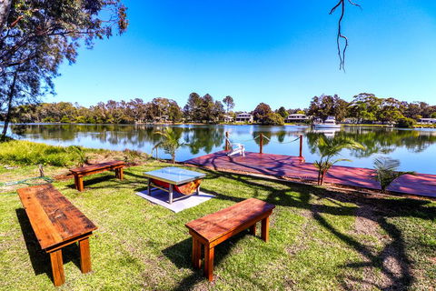 Sunset Lodge - Accommodation Noosa 3