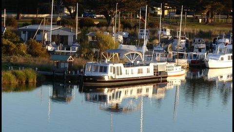 Swamp Fox Luxury 2BR Dutch Barge - Accommodation Noosa 0