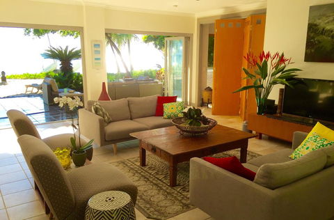 Tali Oak Beach House - Accommodation Noosa 1