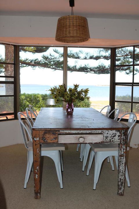 Tall Pines Beach House At Mount Dutton Bay (part Of Coffin Bay Waterways) - Accommodation Noosa 2