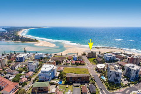Tasman Towers - Unit 13 - Accommodation Noosa 1