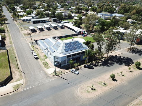 Terminus Hotel - Accommodation Noosa 0