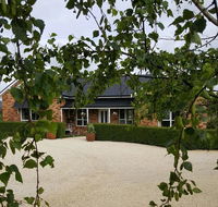 Hazelcreek Cottages - Accommodation Noosa