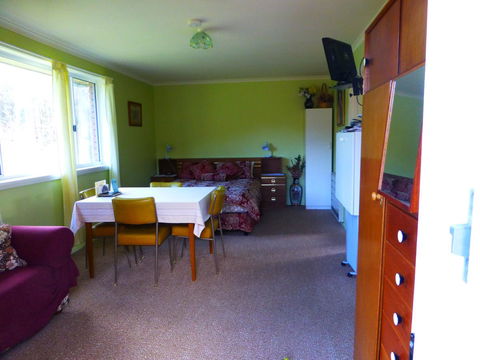 Quamby Pines Chalet - Accommodation Noosa 4