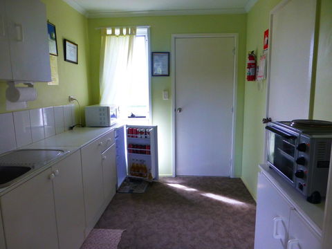 Quamby Pines Chalet - Accommodation Noosa 6