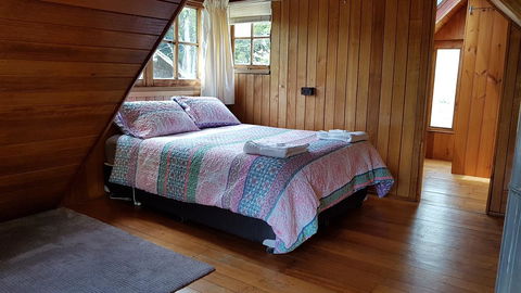 Whispering Hills Retreat - Accommodation Noosa 2