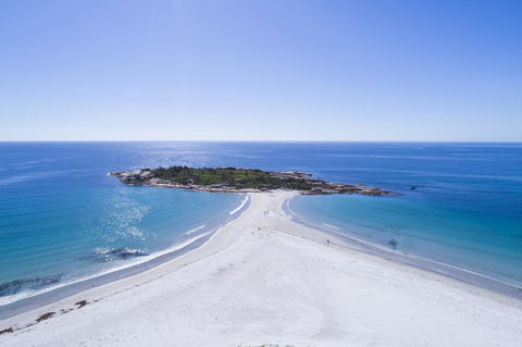 Diamond Island Resort - Accommodation Noosa 4