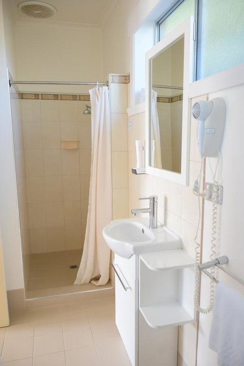 Beachway Motel - Accommodation Noosa 16