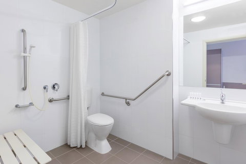 Travelodge Hotel Hobart Airport - Accommodation Noosa 5