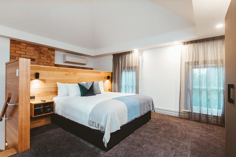 Maylands Lodge - Accommodation Noosa 2